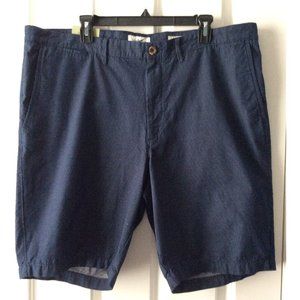 NWT Goodfellow & Co, Linden Short, Size 42, Inseam 10.5”, Flat Front